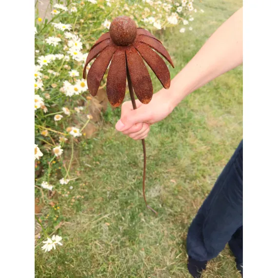 giant rusty rustic flower garden ornament sculpture art 