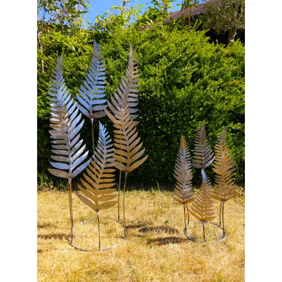 rusty metal ferns sculpture garden ornament rustic art 