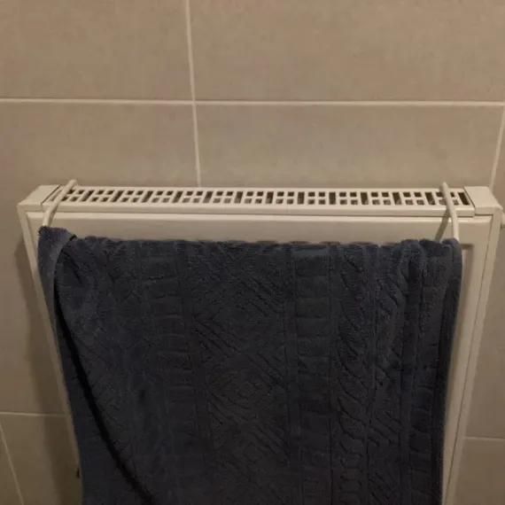 towel hanging rail radiator